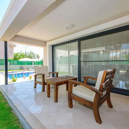Exclusive With Private Pool, 1005 Villa